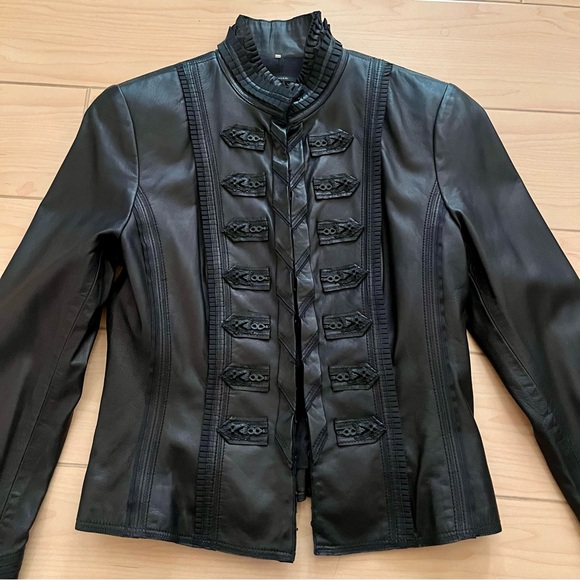 Elie Tahari Black Leather Jacket. Size Medium - Picture 3 of 10